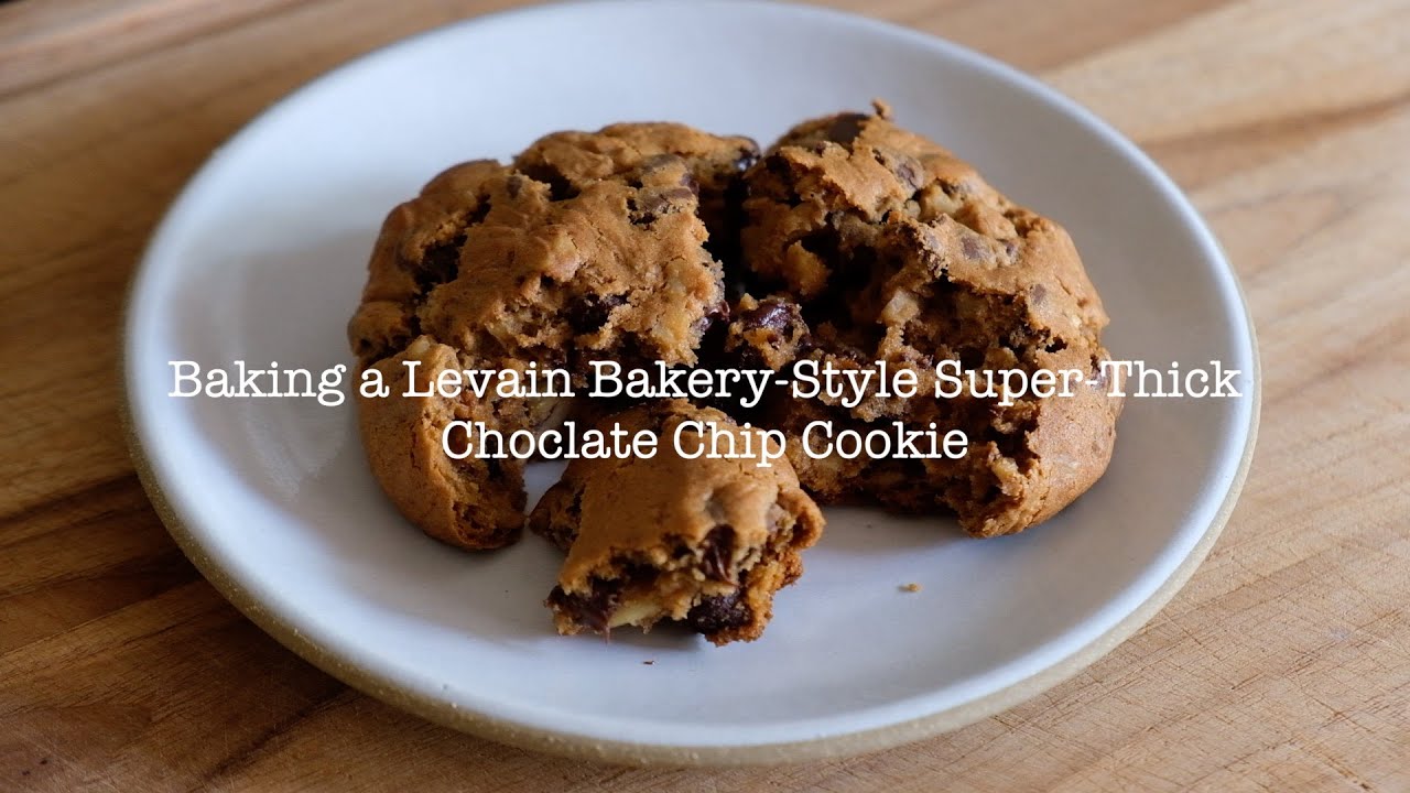 Baking a Levain Bakery-Style Super-Thick Chocolate Chip Cookie