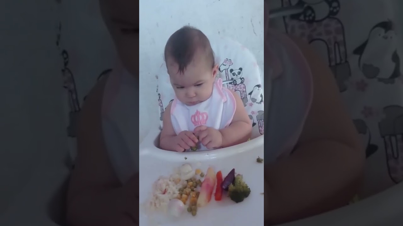 Hannah comedo ovos e legumes #diadia