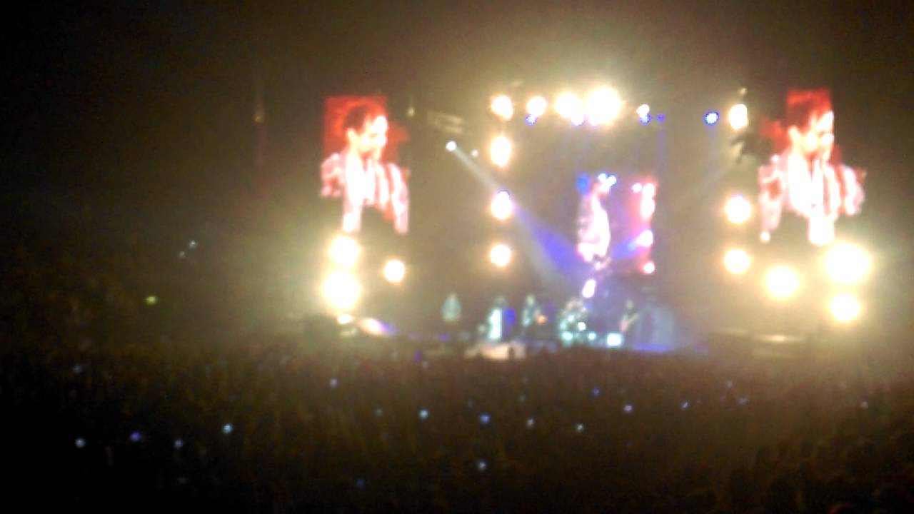 5SOS- Belfast and Furious