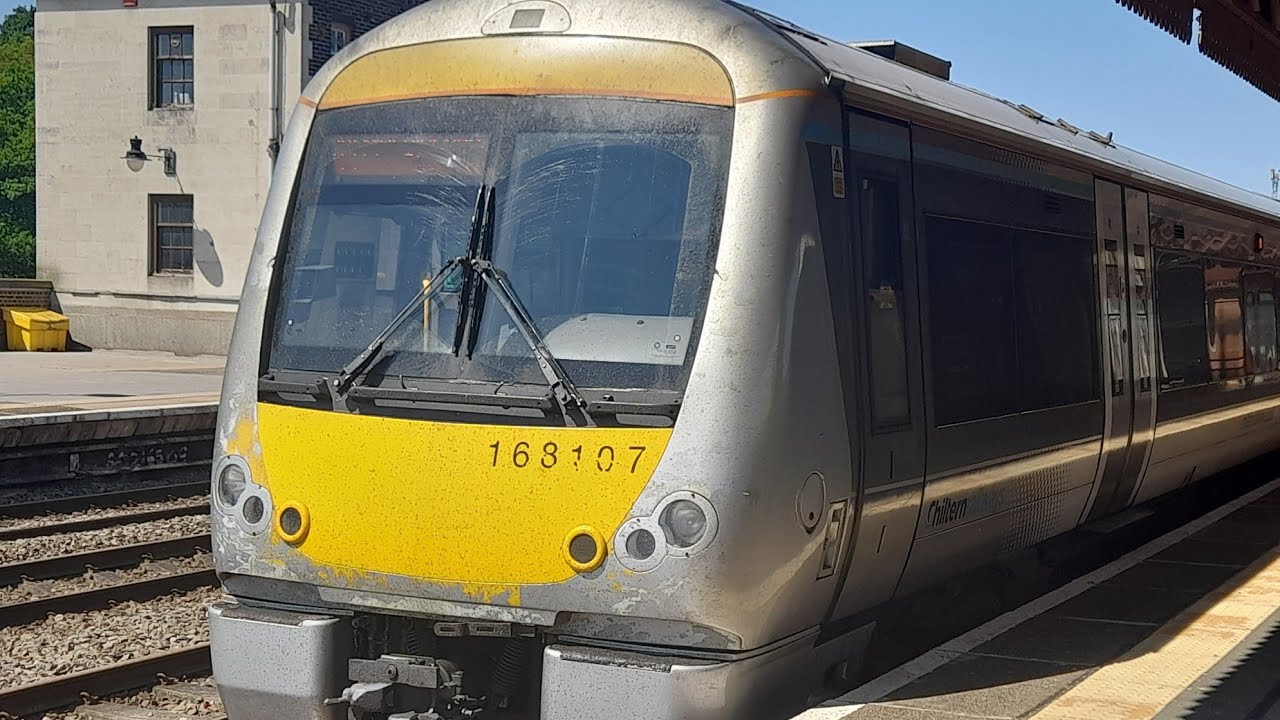 *DAMAGED AND TICKING ENGINE* Journey on Chiltern Railways from Birmingham Moor St to Warwick Pkwy