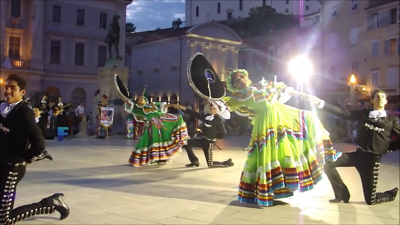 Jalisco - Jarabe Tapatio. Gira Europa 2013