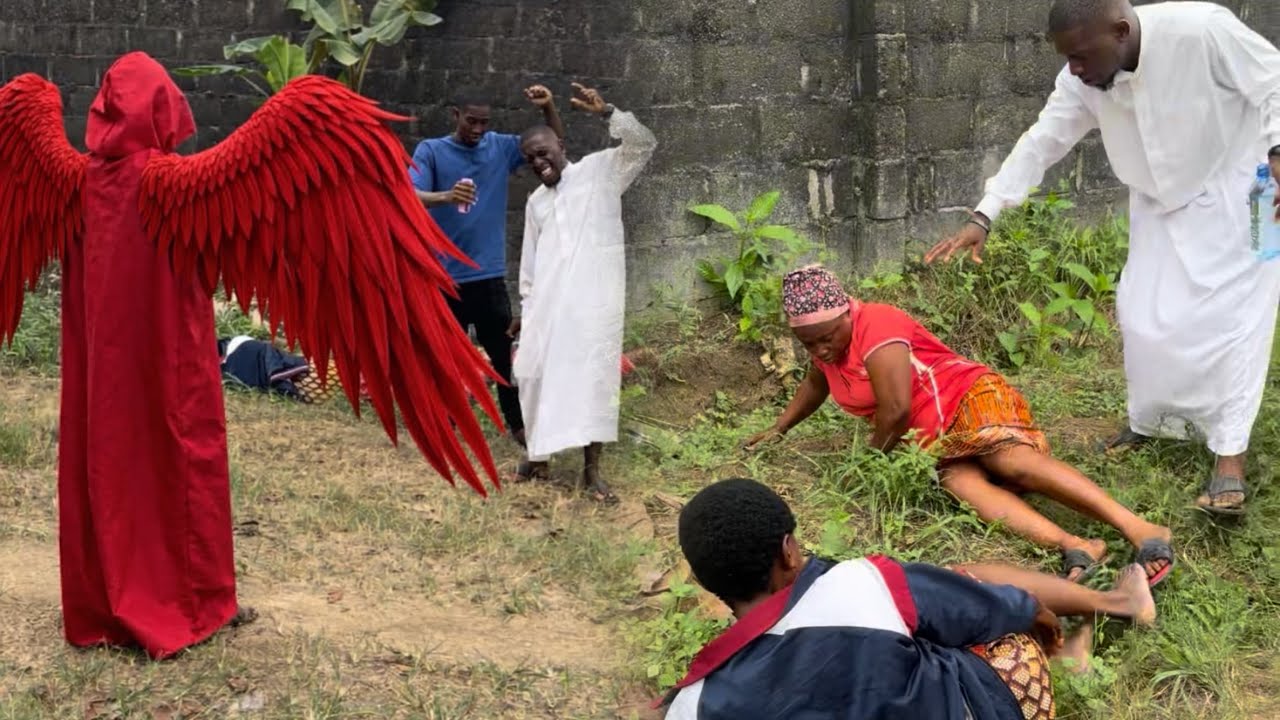 WONDER SHALL NEVER END ANGEL OF DARKNESS WAS SENT TO FRUSTRATES HER LIFE FOR 5 years now ￼