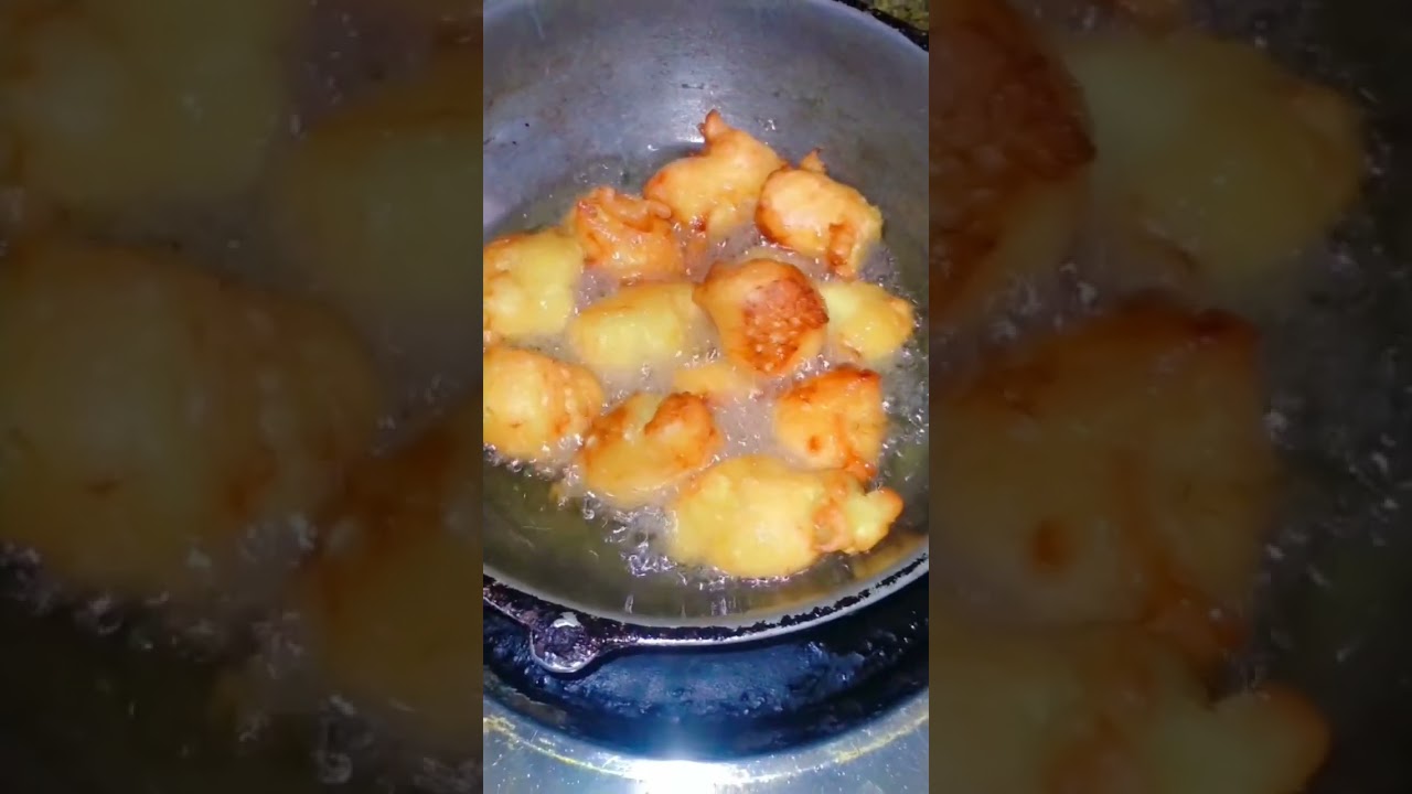 আজকে ইফতারিতে বানালাম কলা বড়া পিঠা।#youtube#cookingVlog#Viralvideo#