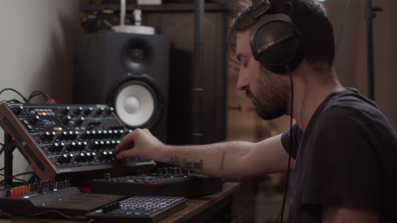 Oxi One | Arturia MicroFreak | Elektron Octatrack MKII | Novation Peak | Ambient electronic Jam