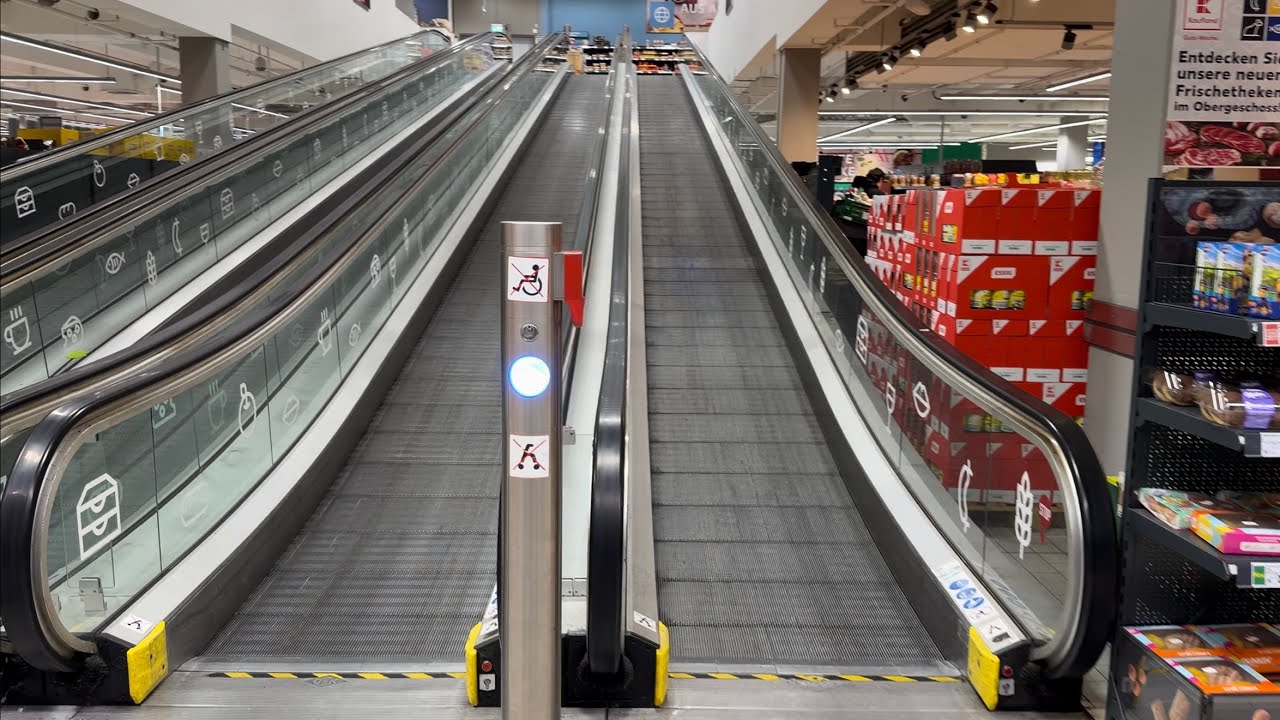 4x 1995 O&K RSK-B Travelators at Kaufland in Köln Ehrenfeld