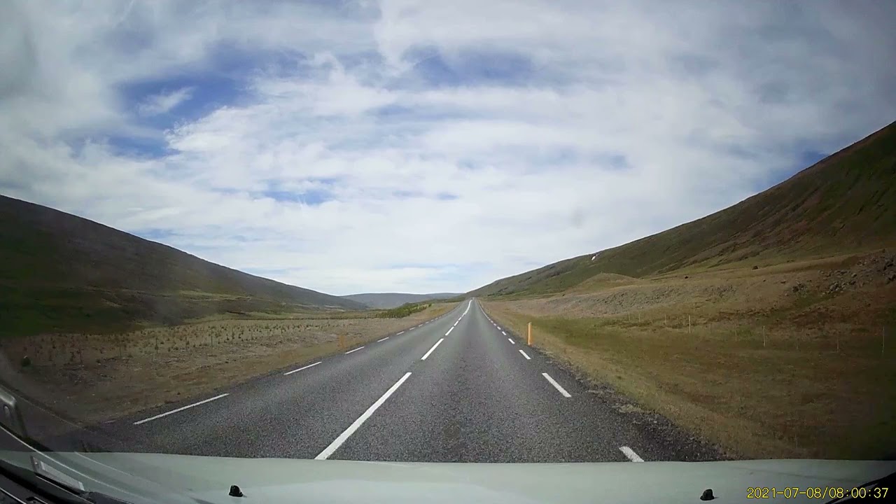 Driving around Iceland - Askja via F907/F905/F910 to Mývatn