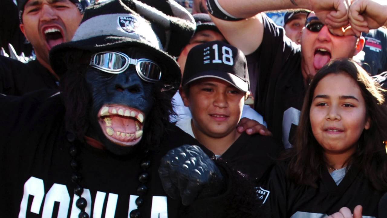 Gorilla Rilla - Behind The Mask