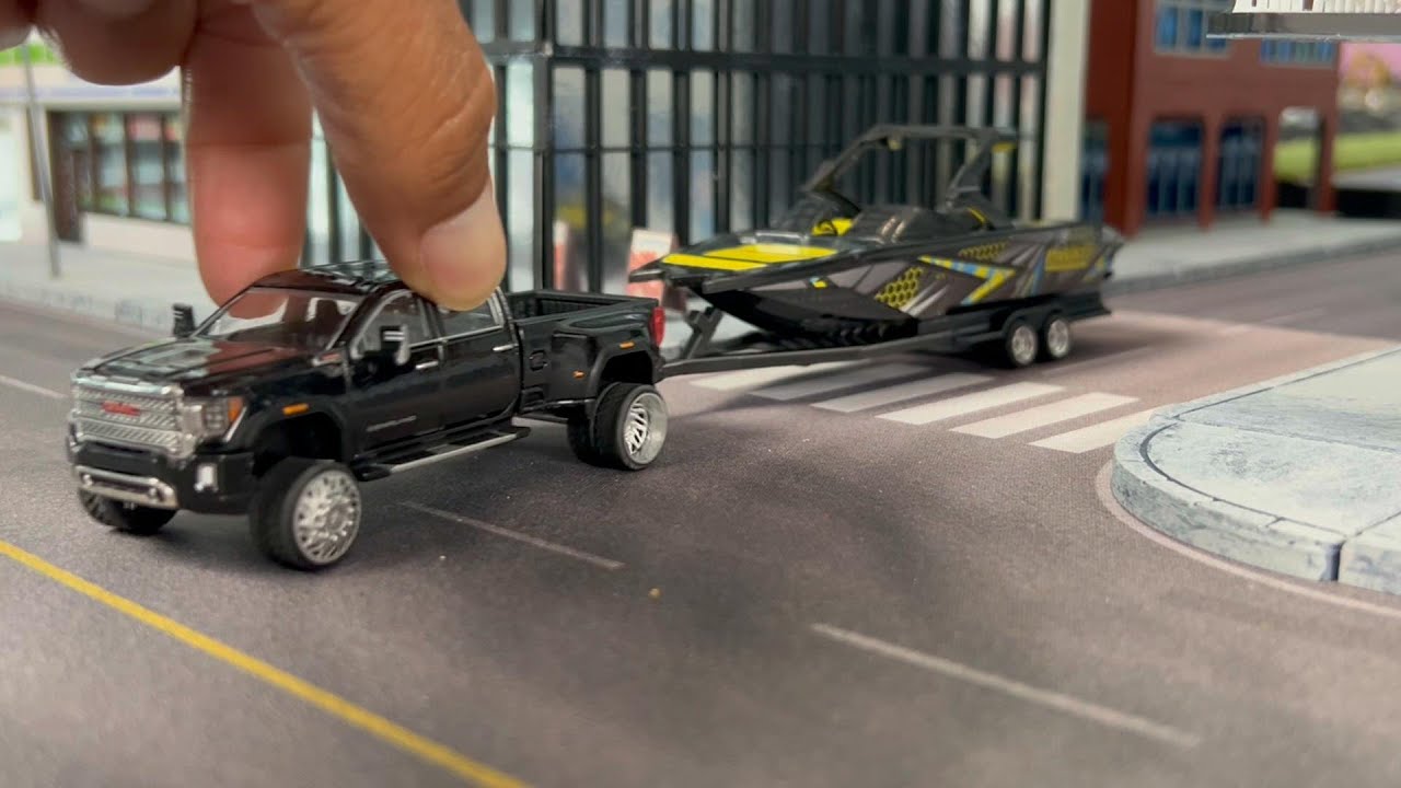 Это образ жизни в масштабе 1/64