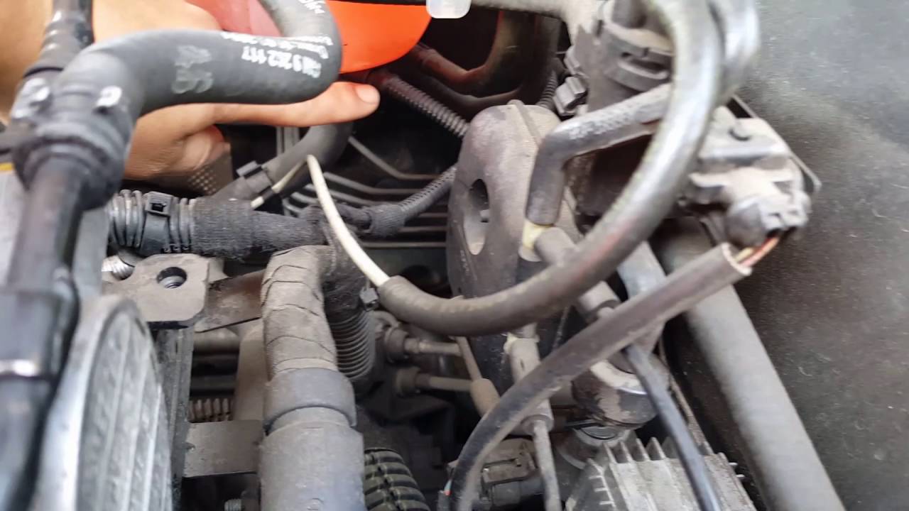 Vauxhall Opel Vectra coolant/radiator water level sensor repair.