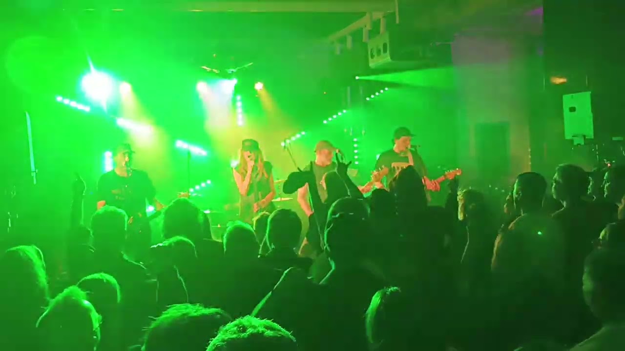 Pelle Miljoona & Pispala Punks - Nuoret sankarit - Pääsiäispunk, Paasiravintola, Helsinki, 17.4.2025