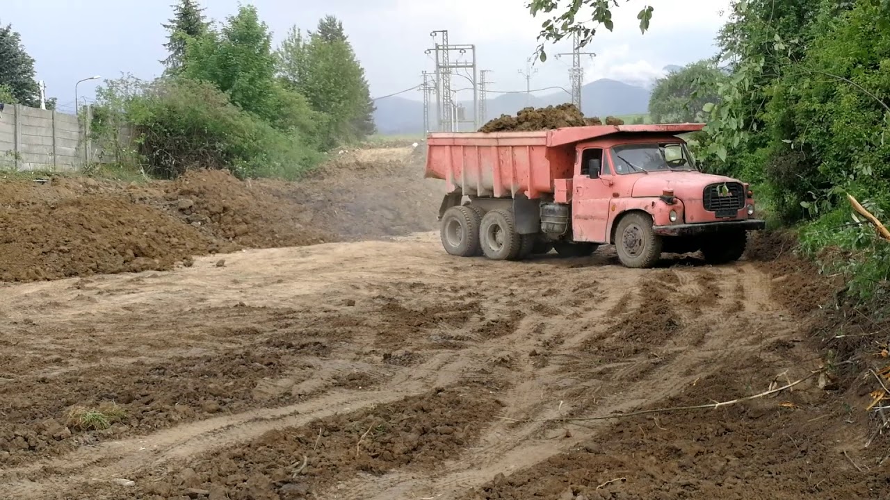 Tatra 148 S1- Príchod na kypu