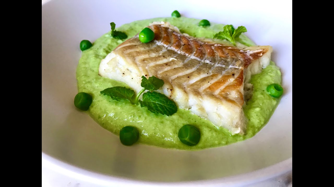 Cod fillet with peas mascarpone puree