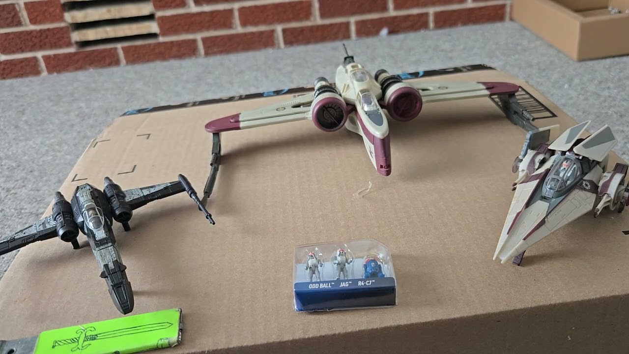 Star wars micro galaxy squadron V-Wing and ARC-170