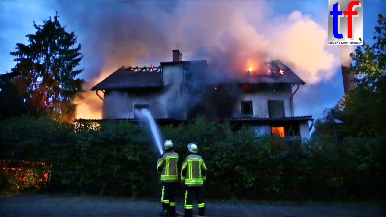 Brandanschlag Asylbewerberunterkunft / ftr. Asylum Accommodation Unterweissach, 24.08.2015.