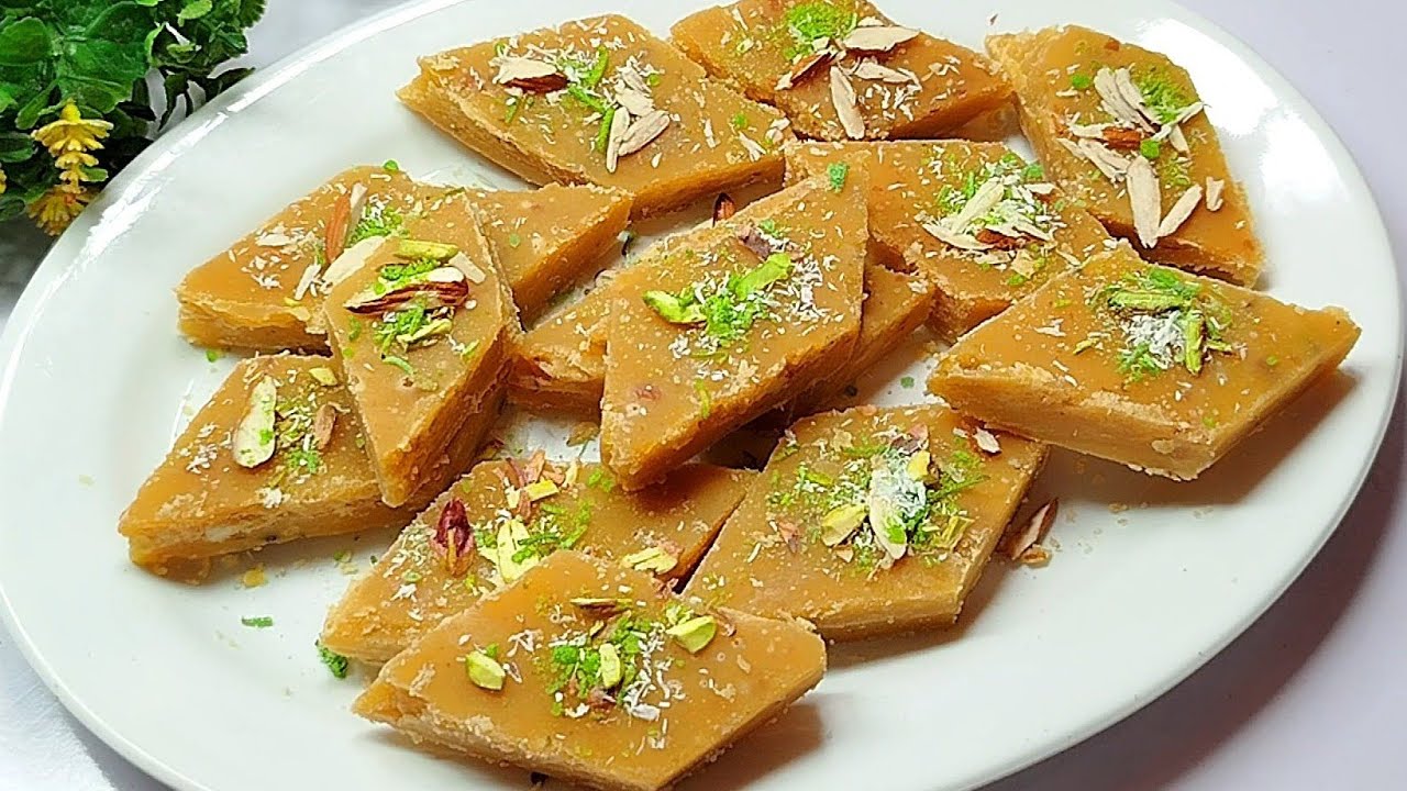 Shab E Barat Special Chane Ki Daal Ka Halwa||بغیر چاشنی کے برفی جیسا حلوہ||Tukri Halva Recipe