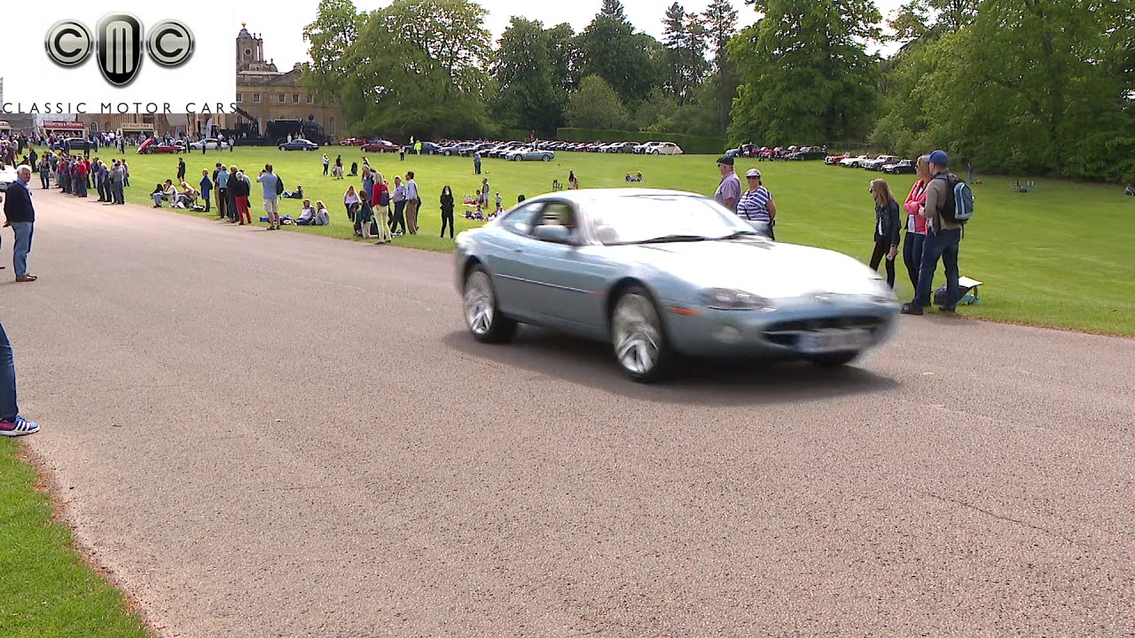 The CMC Blenheim Palace Jaguar Parade at Blenheim Palace