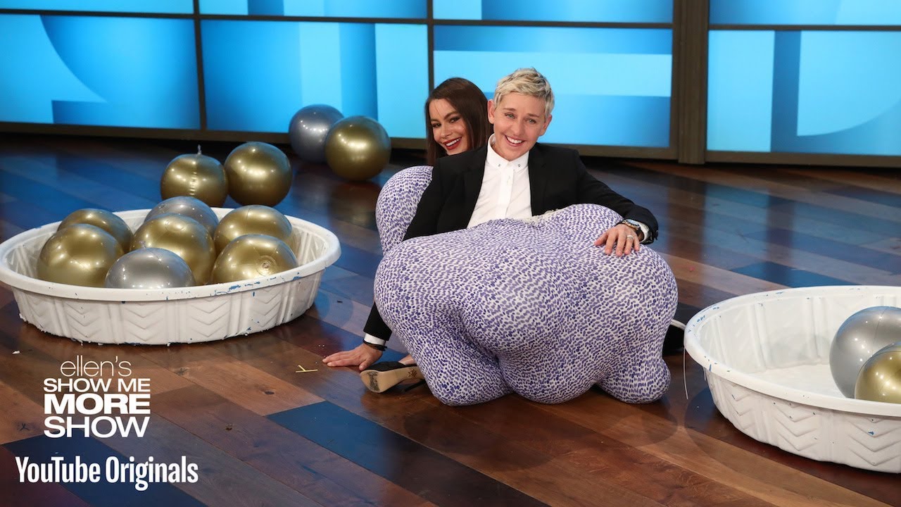 Sofía Vergara and Ellen Play ‘Stuff Your Granny Panties’