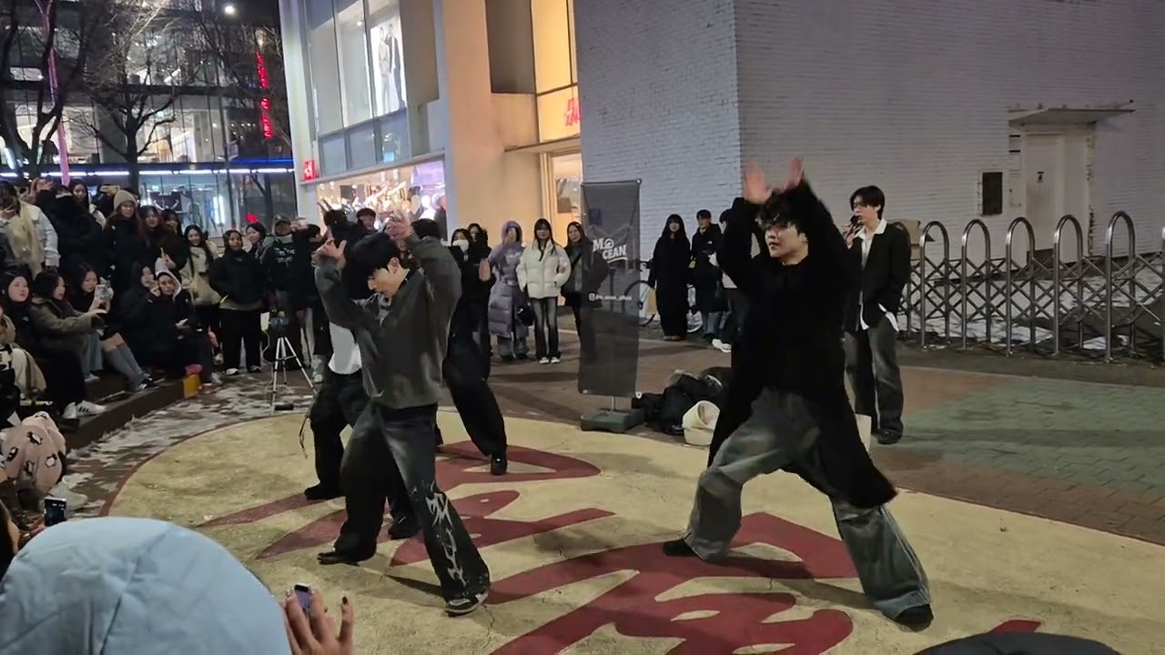20260125 213421 #모션 홍대 버스킹 #MOCEAN Hongdae Busking