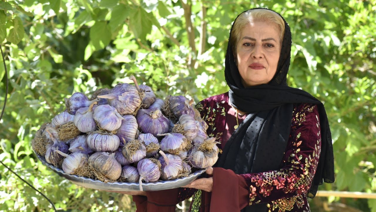 ИРАН! Готовим лучший маринованный чеснок с виноградным сиропом и гранатовой пастой ♧ Сельская жизнь