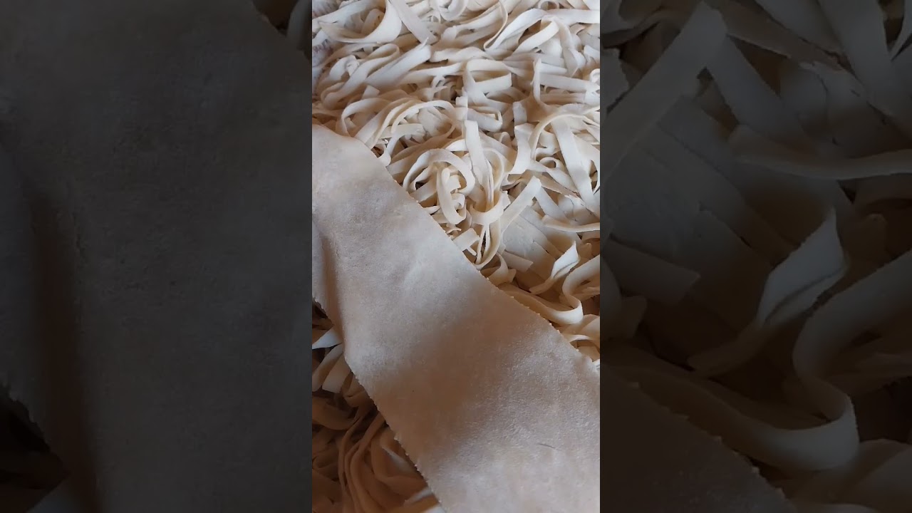 عيش العرب  كل اللي يعرفه  واللي ميعرفهوش يسمع الفيديو ويشوف الجمااااااااااااال