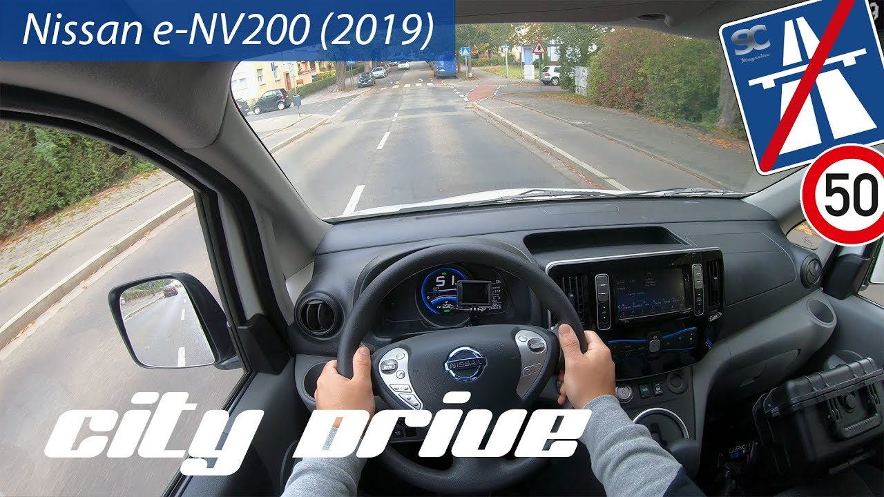 Nissan e-NV200 (2019) - POV City Drive