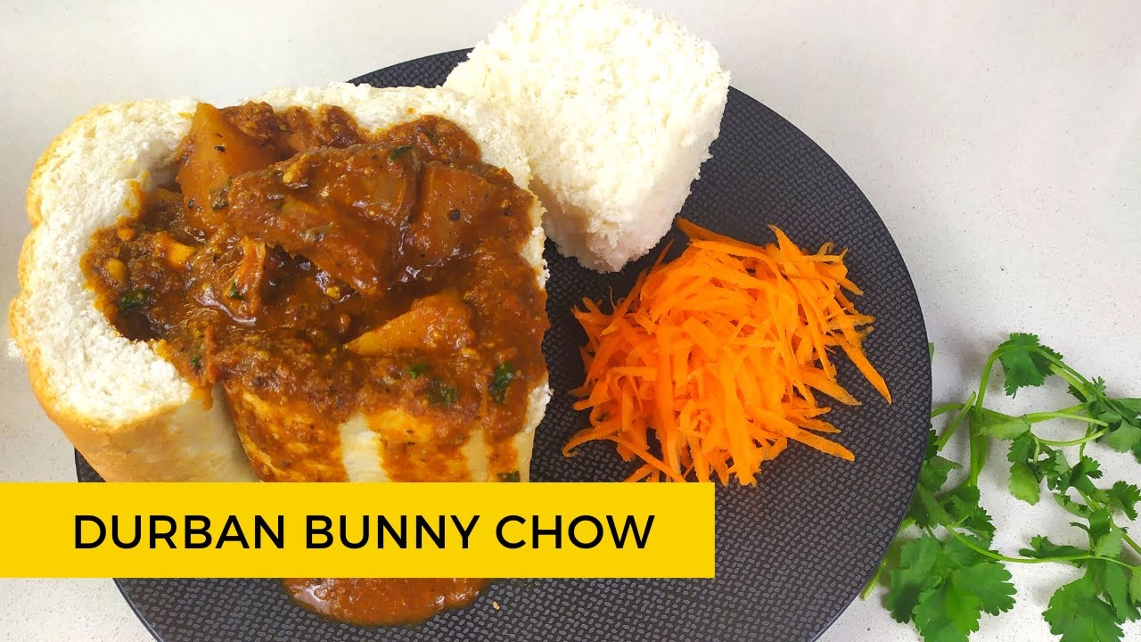 SOUTH AFRICAN BUNNY CHOW RECIPE: How To Cook Lamb Curry Bunny Chow | Durban Bunny chow