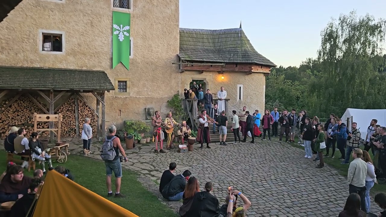 KCD Fanfest, Malešov 2025 | Krless medieval band performance