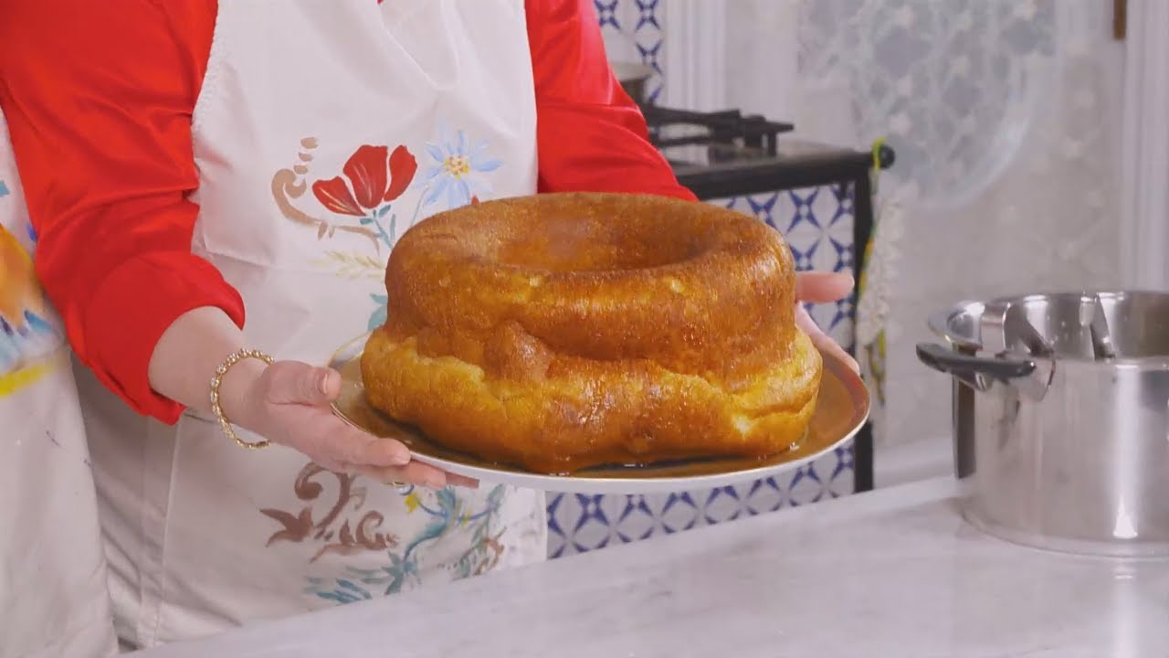 La ricetta del Babà bagnato al limoncello | In Cucina con Imma e Matteo