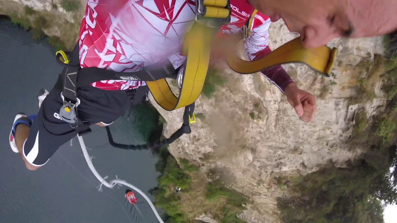 Taupo Bungy, 47m with water dip, New Zealand
