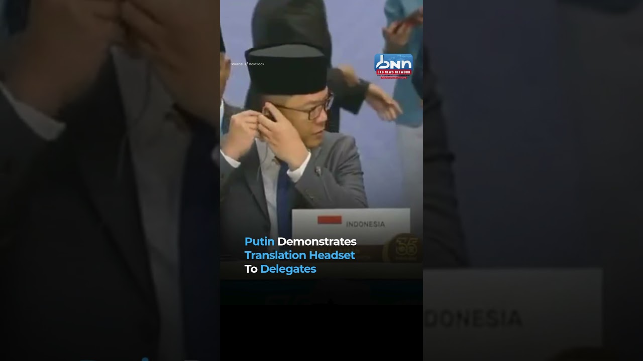 Putin Helps ASEAN Delegates With Translation Headsets | Russia‑ASEAN Summit Highlights