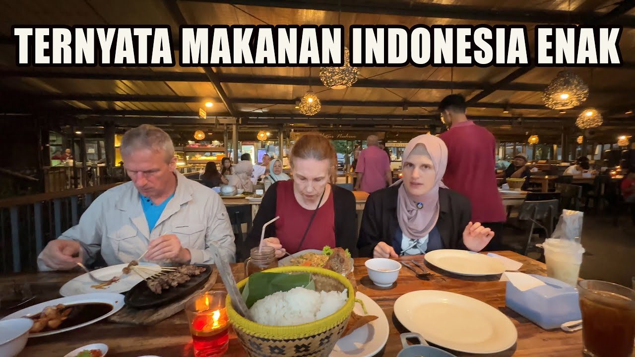 AKHIRNYA PAPA MAMAKU SUKA DENGAN MAKANAN INDONESIA