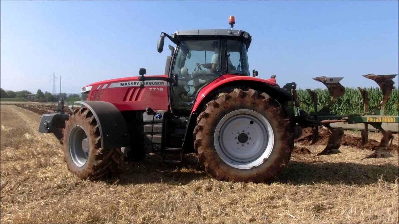 Prova in campo Massey Ferguson 7719 (Aratura 2016)