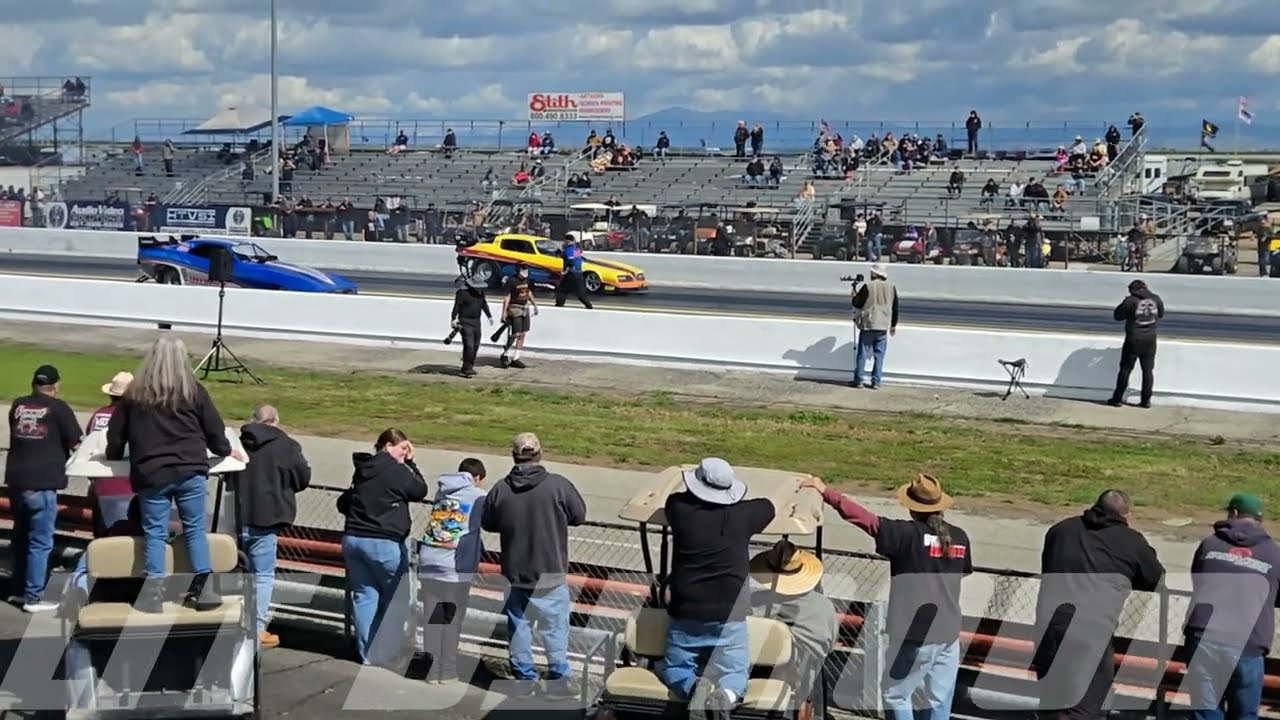 Todd Miller The California Hustler, Ryan Horan The Infinity, Nostalgia Funny Car Qualifying Rnd 2 Ho