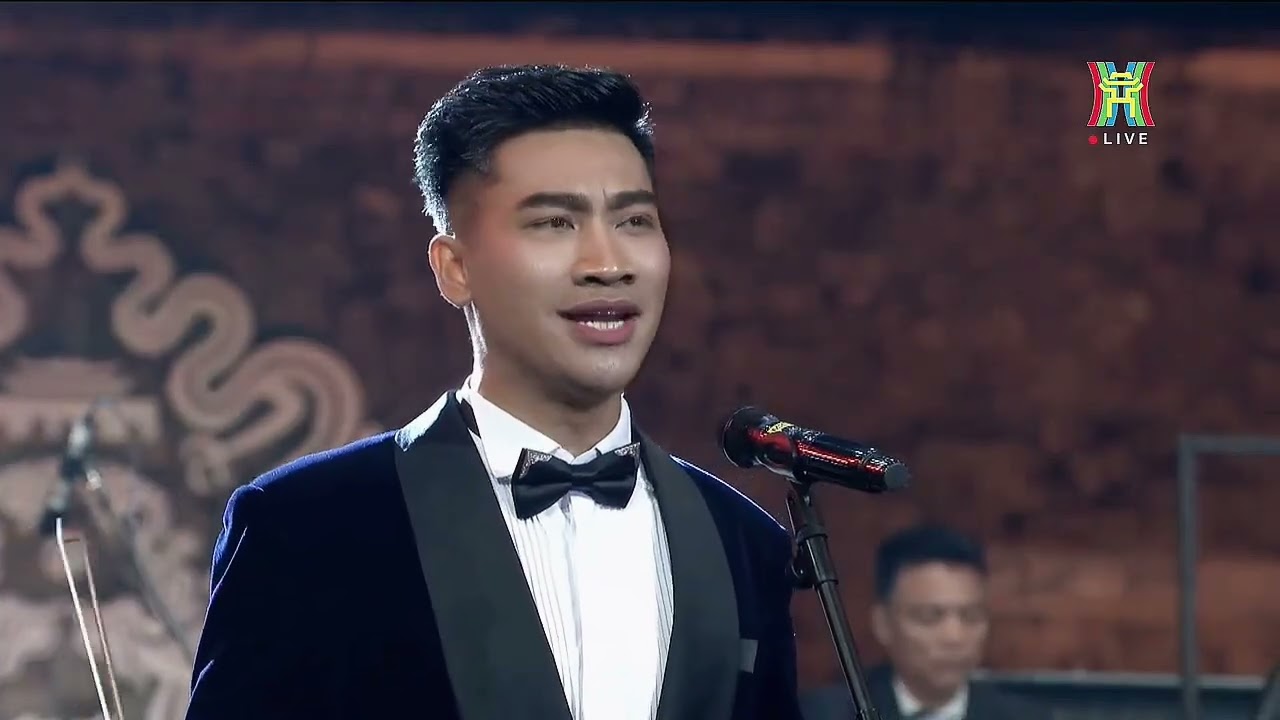 Nguyễn Đình Thi - Người Hà Nội || Baritone Khắc Hoà 