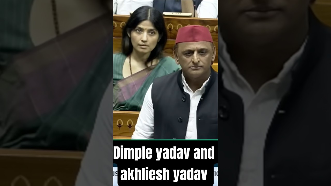 dimple yadav at parliament during the moonsoon session