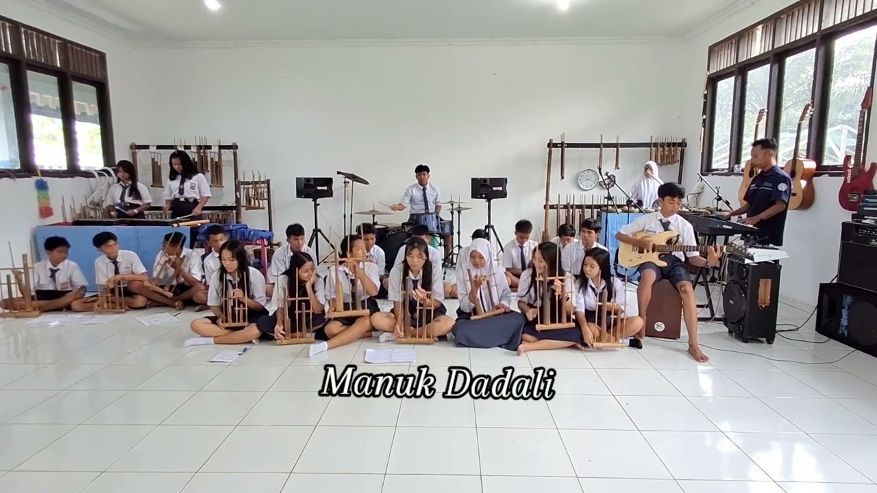 Manuk Dadali Ansamble @SMP Tunas Sejahtera Seriang Kalimanyan Barat #reels #fyp #viral 