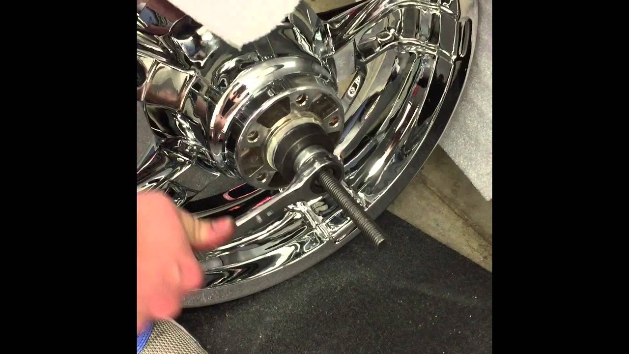 Chrome Harley-Davidson Street Glide Wheels