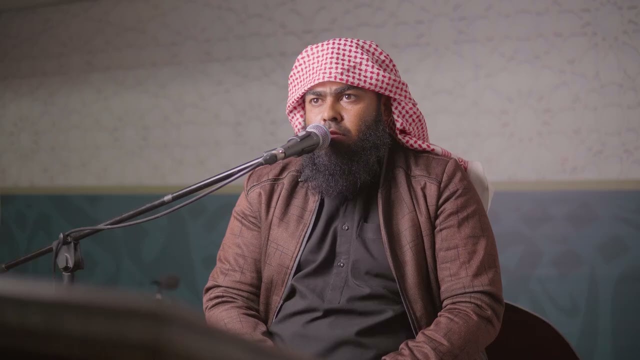 لا يغرنك تقلب الذين كفروا في البلاد بصوت جميل