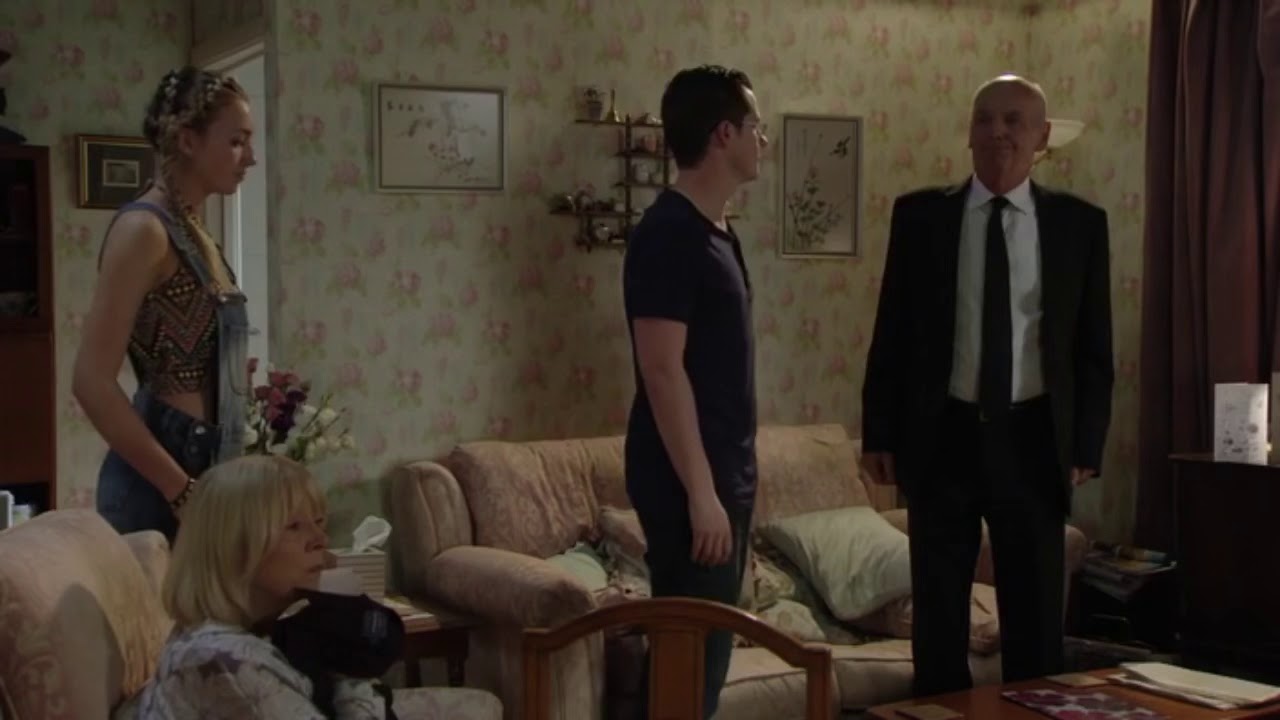Eastenders..Ben And Louise Visit Pam..30/8/16