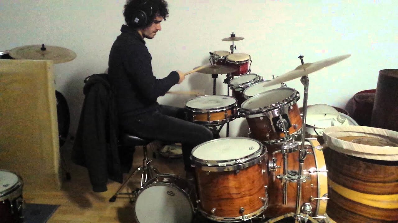 Sara drums