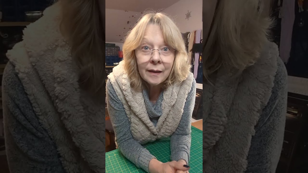 Create felted wool mittens part 3 how to sew the fleece lining?