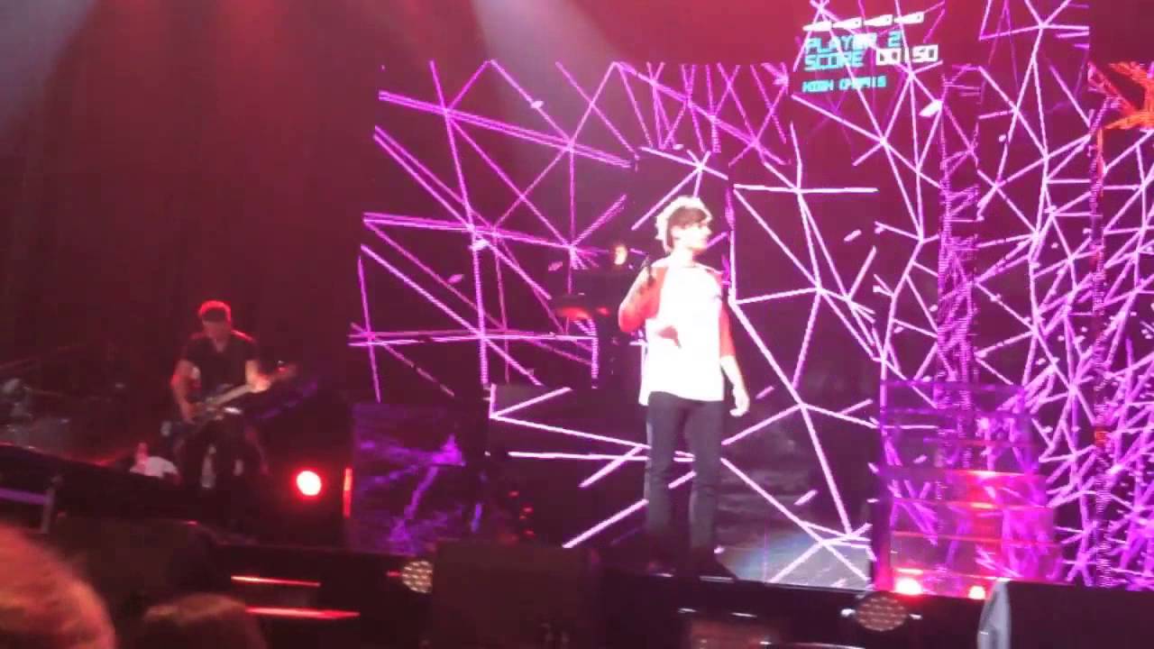 One Direction Live - 'Kiss You' - 26th October Sydney 2013