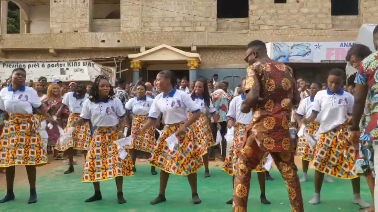DZIGBODI BOBOBO YOKOÈ
