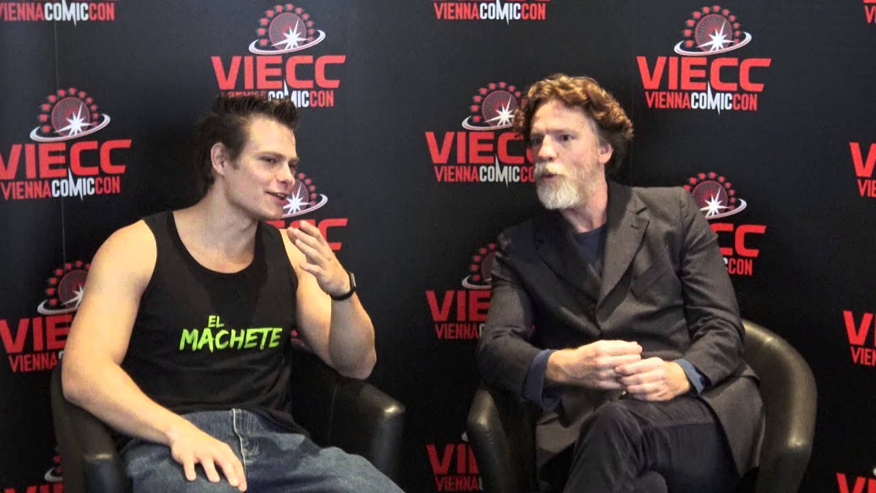 William Houston about WOW,Hearthstone and Videogames - VIECC Vienna Comic Con 2015