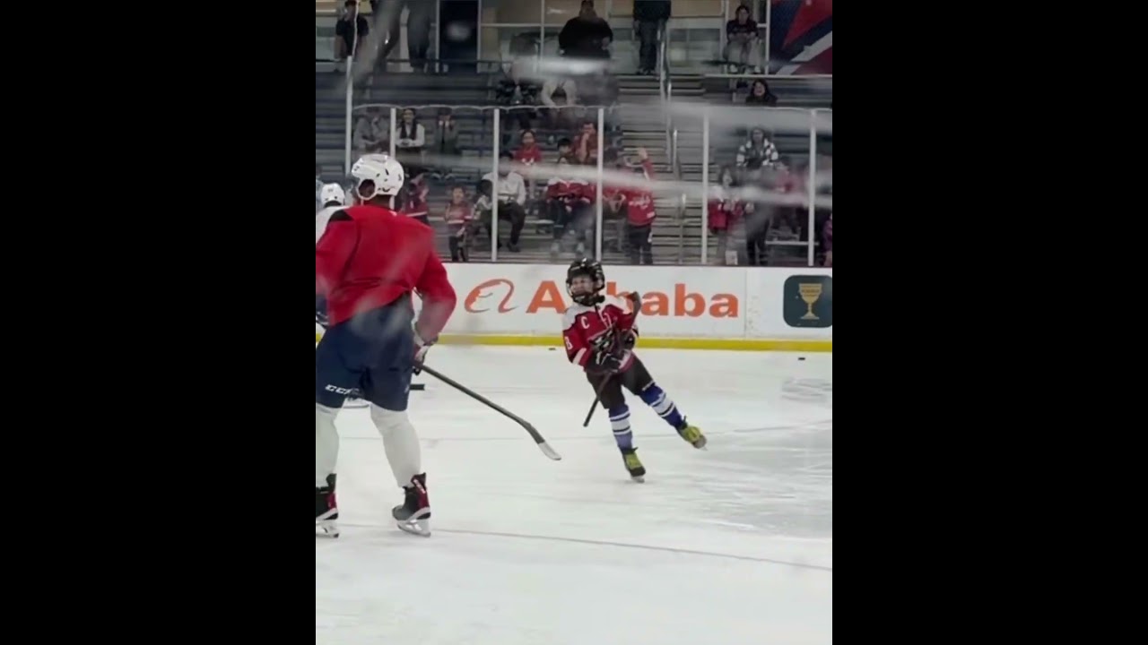 Повторили на раскатке #ovi #ovechkin #ovigr8 #александровечкин