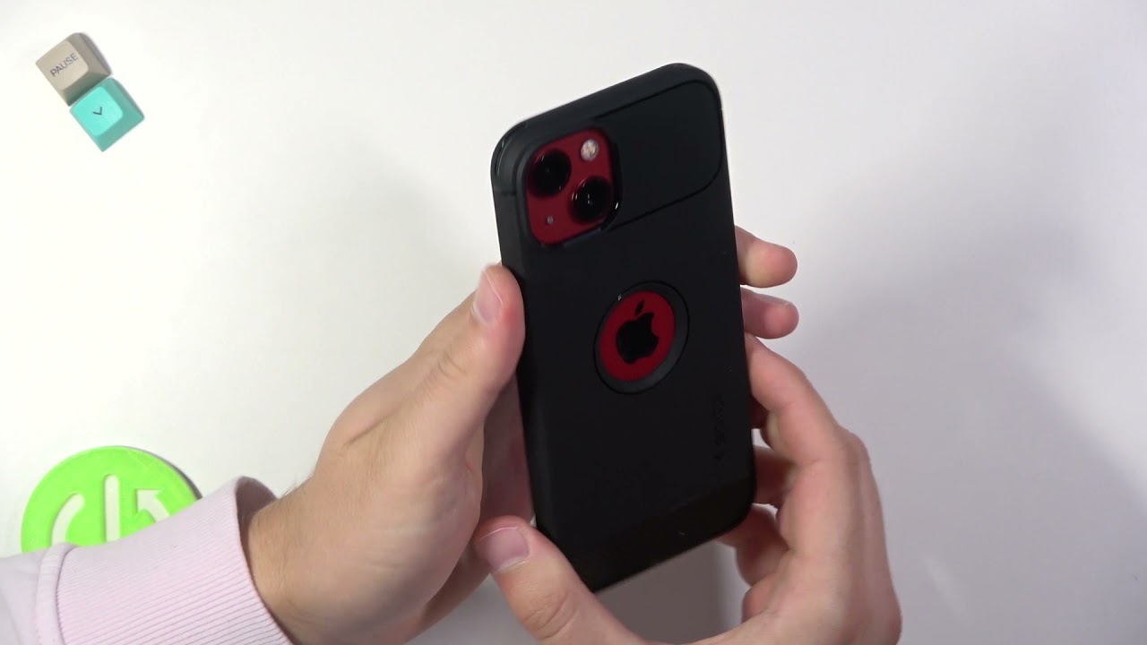 Spigen Rugged Armor для iPhone 13 — защитный чехол, краткий обзор и распаковка — чехол Spigen