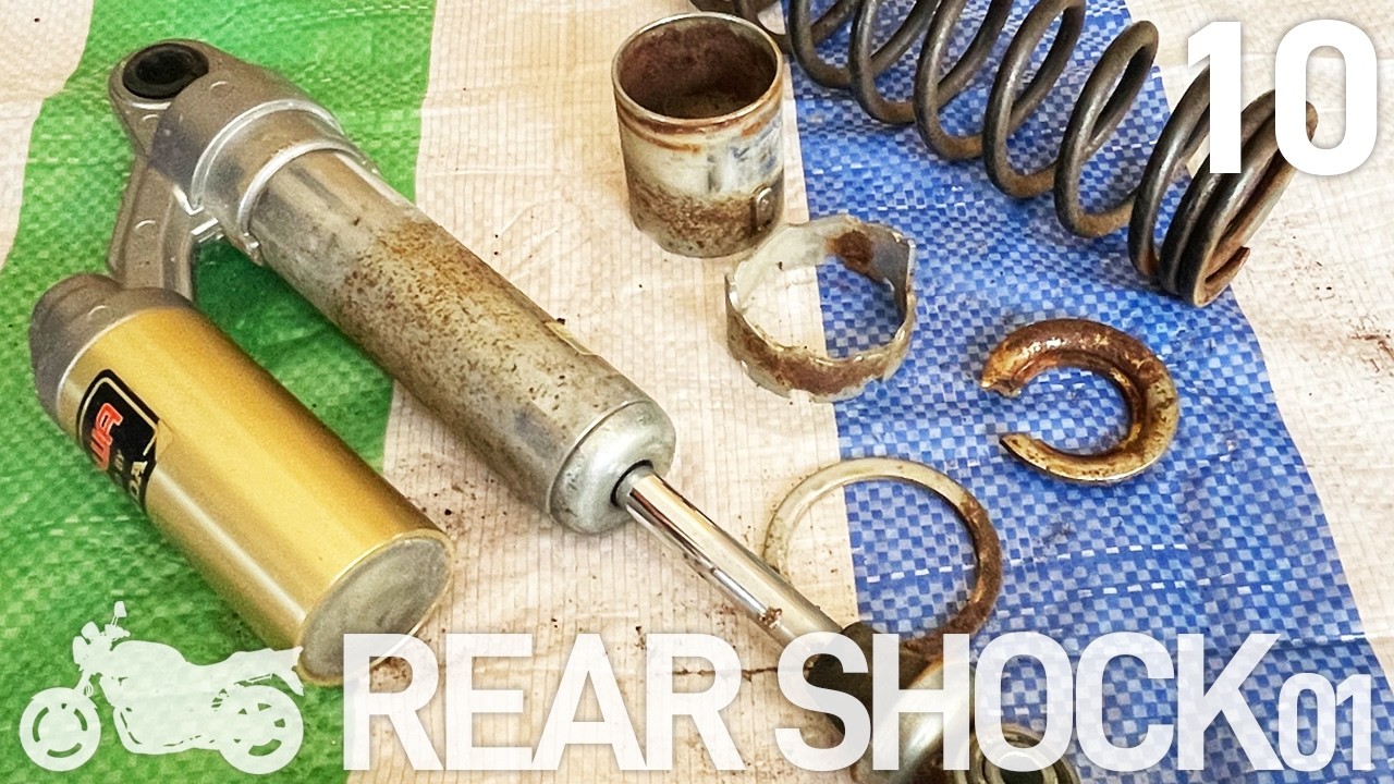 リアサスの錆び取り・スプリング塗装_CB400SF(NC31)