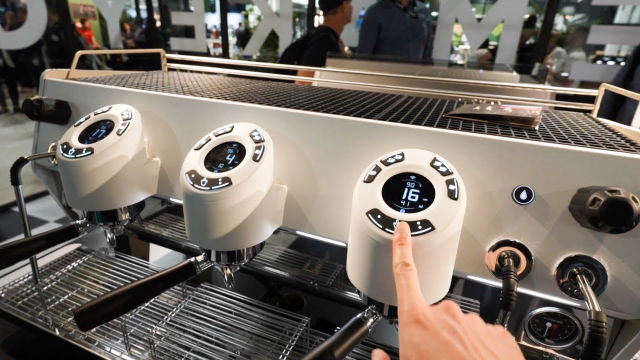 すごいの出た！新機構のシングルボイラーマシン「D8」発表！SANREMOブース　#HOSTMilano2023