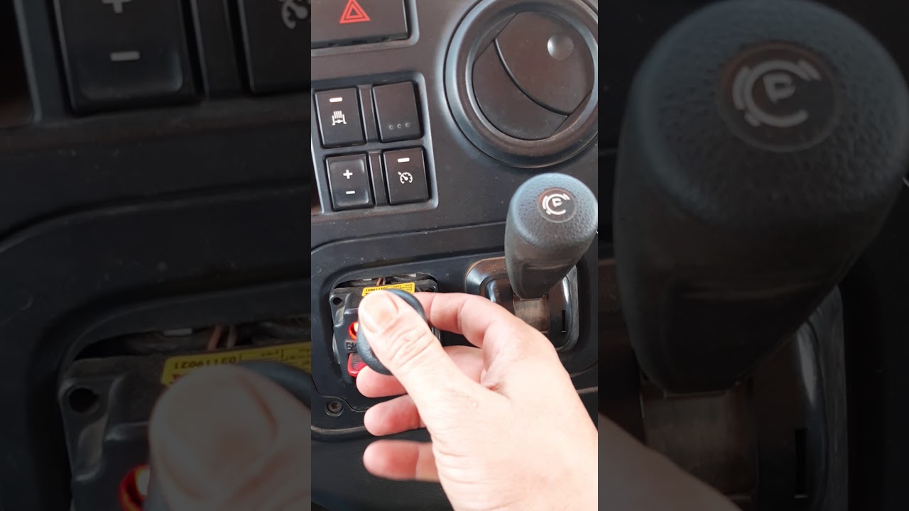 como bascular o caminhão caçamba