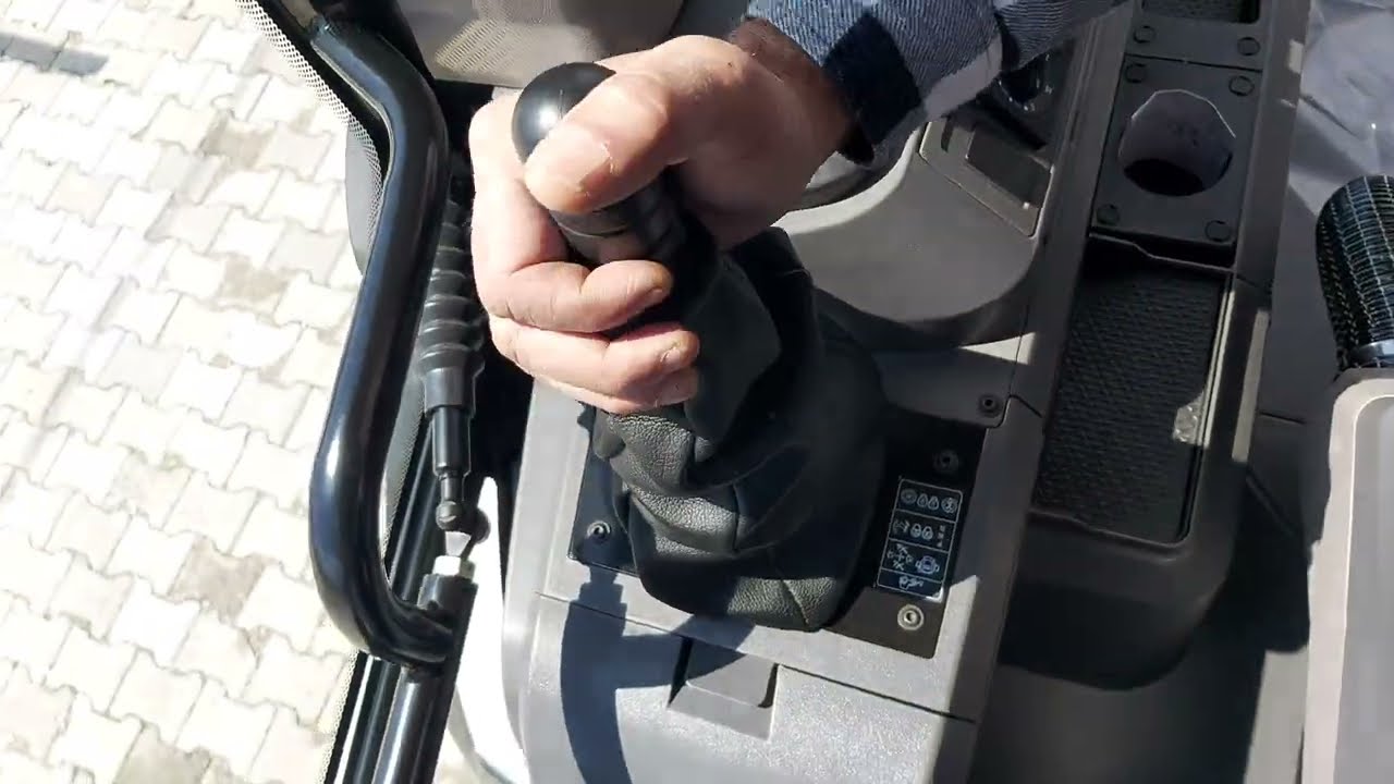 Operatöre K4 Makina Eğitimi Veriyor || Teslimat Hidromek 102B K4 A5 Bekoloder